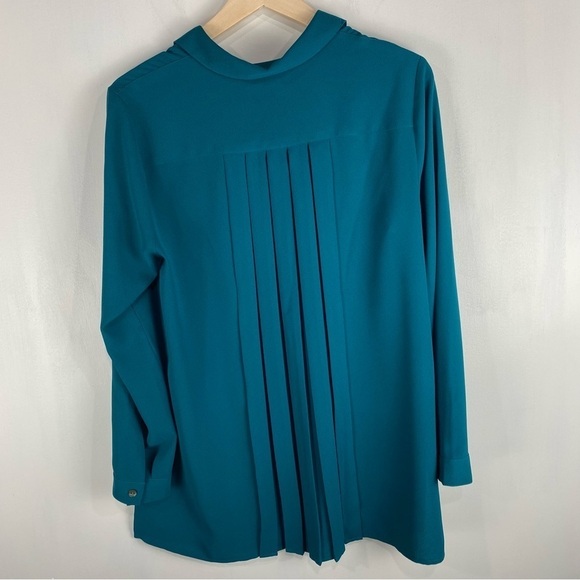 J. Jill Pleated Back Longline Flowy Button Up Down Blouse Shirt Turquoise Small - Picture 4 of 5